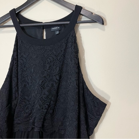 Torrid Babydoll Gauze With Lace Halter Tank Top - Picture 4 of 16